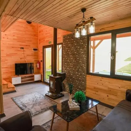 Naila Bungalov/2 Nyaraló Sapanca